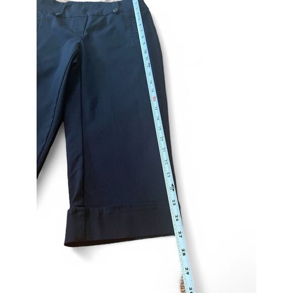 Reitmans Women's Navy  Blue Straight Bermuda Pants Shorts Pull On Size 3 NWOT - Picture 3 of 8